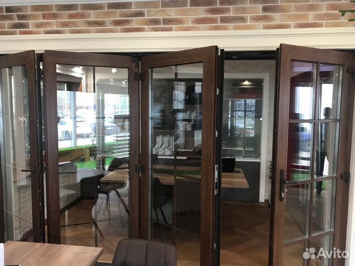 Двери раздвижные гармошка под дерево