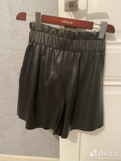 Шорты кожанные zara