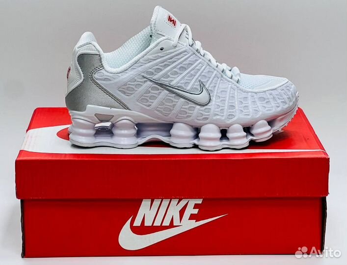 Кроссовки в Омске nike shox белые