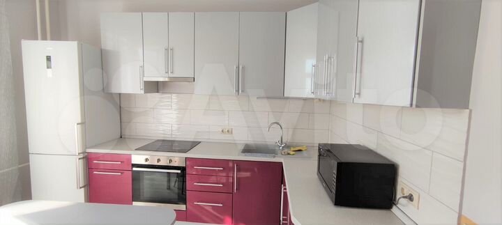 1-к. квартира, 52 м², 14/17 эт.