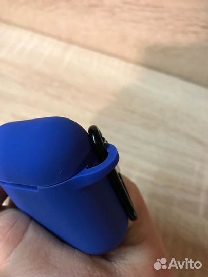 Чехлы для Airpods - толстые- плотные - + карабин