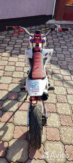 JMC 125 (140)
