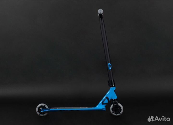 Самокат skip AL EMT сине-черный Lip579