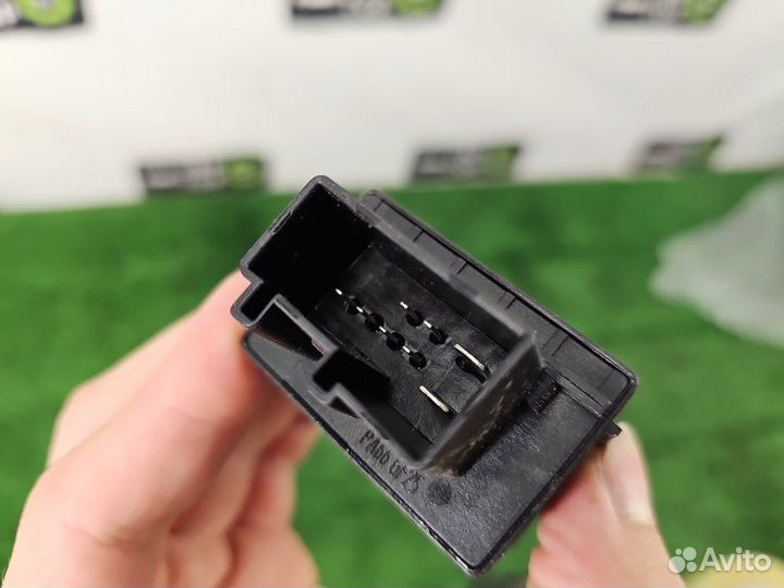 Блок топливного насоса Volkswagen Passat B6 1.8