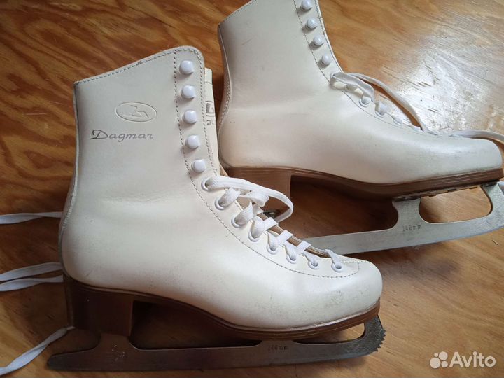 Коньки фигурные Botas Dagmar р.38