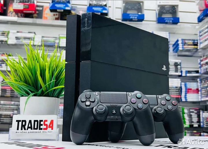 Sony playstation 4 1tb / Fifa, UFC, MK/ + 470 игр