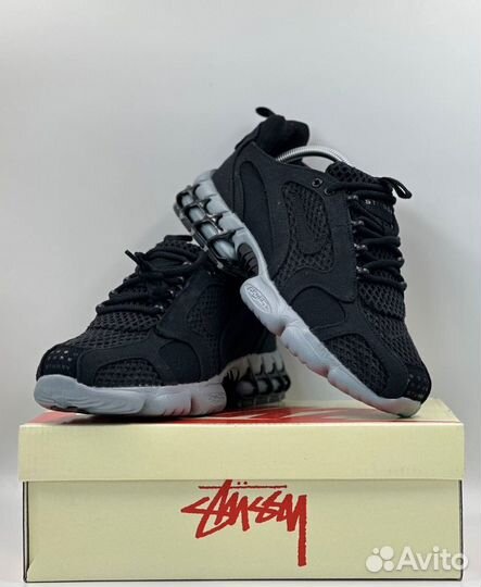 Коллаборация Nike x Stussy Spiridon