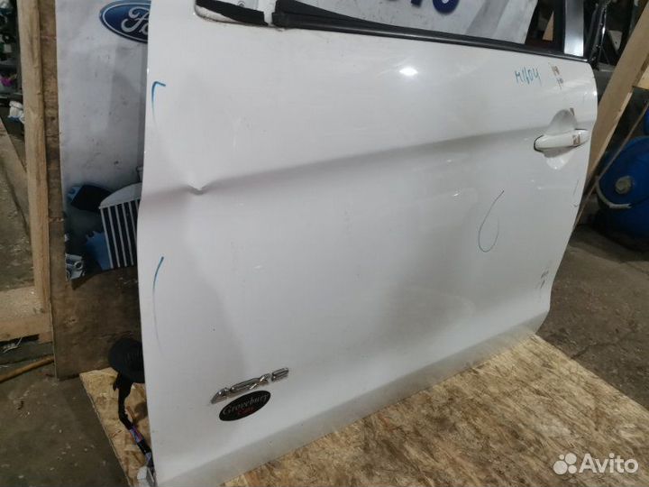 Дверь боковая передняя левая Mitsubishi Asx SUV