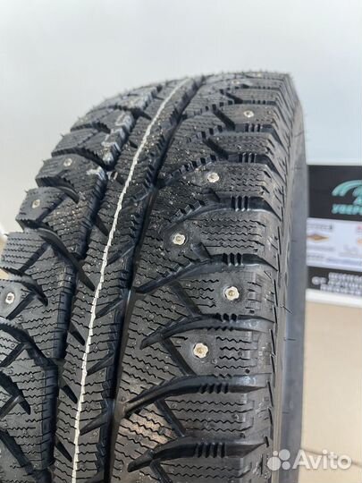 Bridgestone Ice Cruiser 7000S 205/50 R17 93T