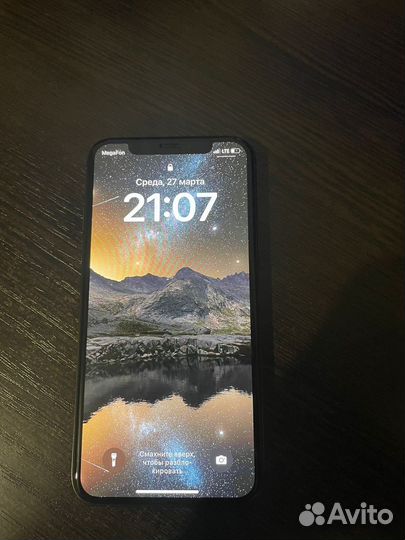 iPhone Xs, 64 ГБ