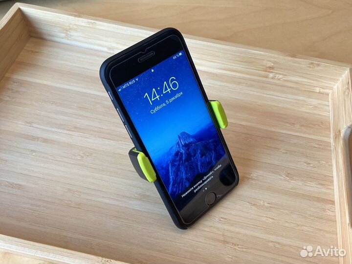 Новый держатель Rock для телефона в автомобиль