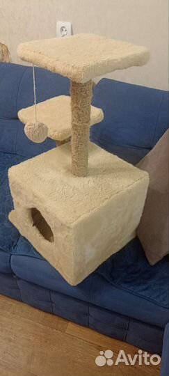 Домик для кошки с когтеточкой