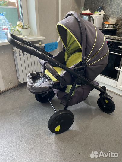 Коляска zippy 3 в 1