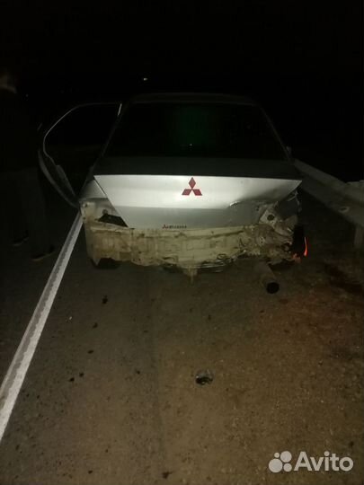 Mitsubishi Lancer Cedia 1.8 AT, 2002, битый, 274 000 км