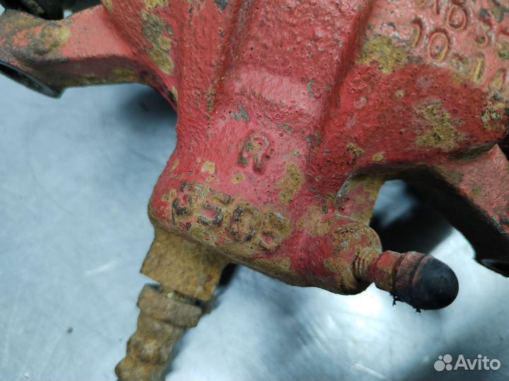 Суппорт задний Mitsubishi Galant 8 1997 г.в