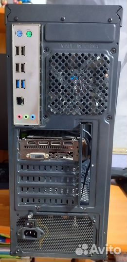Компьютер системный блок