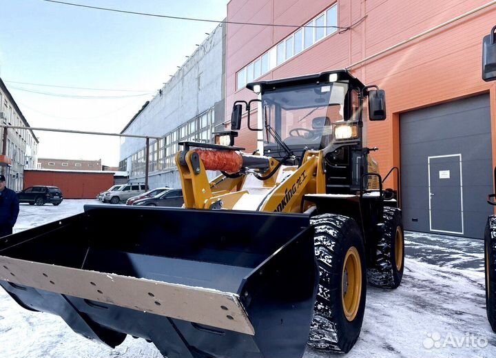Фронтальный погрузчик Lonking LG833N, 2023