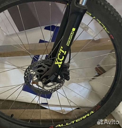 Велосипед GT avalanche sport 27.5,рама L и M