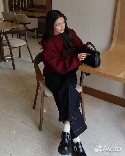 Вязанскый джемпер женский