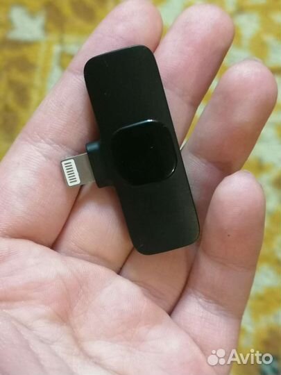 Петличный микрофон для iPhone