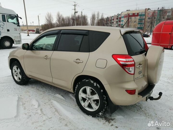 Toyota RAV4 2.0 AT, 2009, 181 244 км