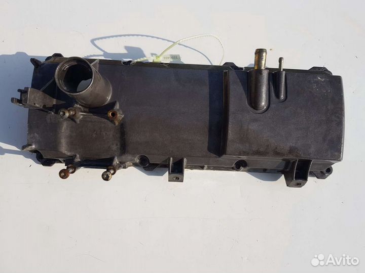 Клапанная крышка Renault оригинал 8200243595
