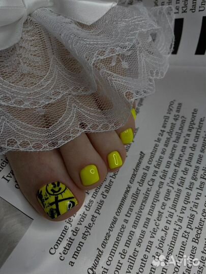 Маникюр, наращивание, педикюр