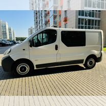 Opel Vivaro 1.9 MT, 2004, 236 000 км, с пробегом, цена 950 000 руб.