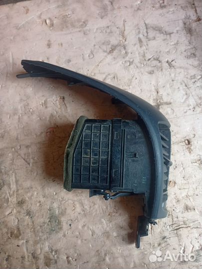 Воздуховод салона Kia Sorento SUV 2.5 D4CB 2009