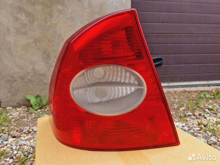 Фонарь задний левый ford focus 2