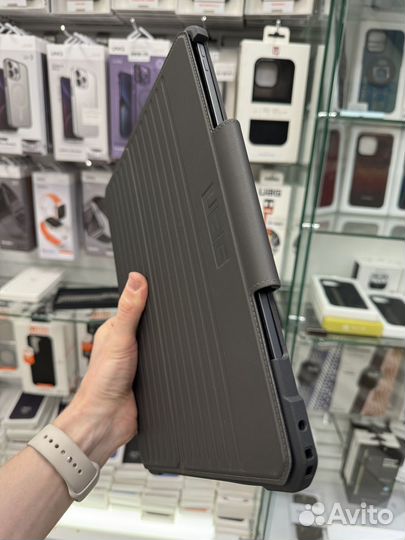 Чехол UAG на iPad pro 13 2024 m4