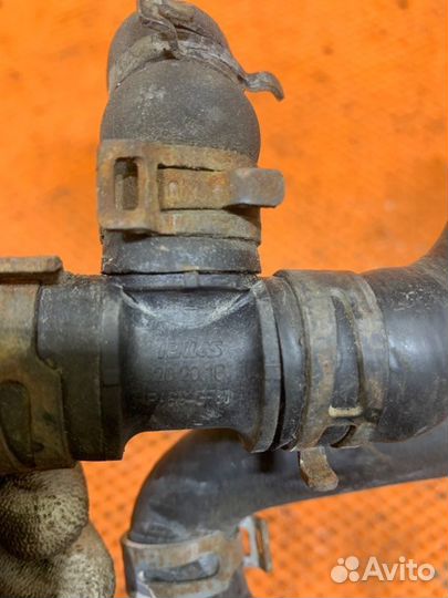 Патрубок Volkswagen Polo V 1.6 cfna 2011