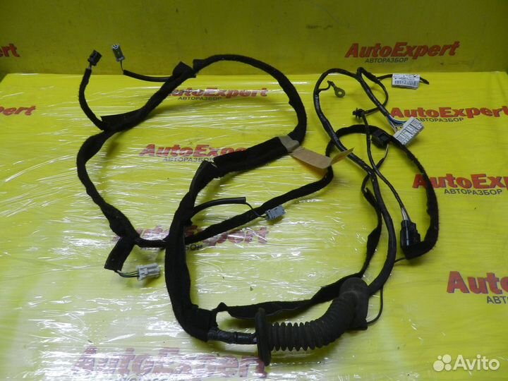 Проводка двери задней левой LADA X-Ray