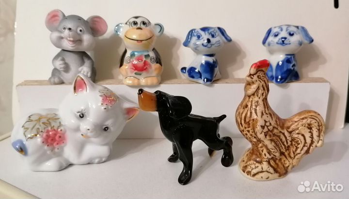 Фигурки и статуэтки