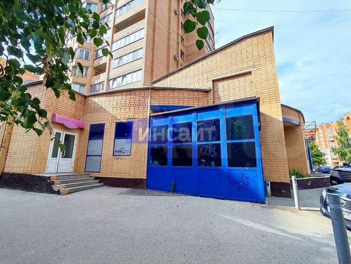 Продам торговое помещение, 180.5 м²