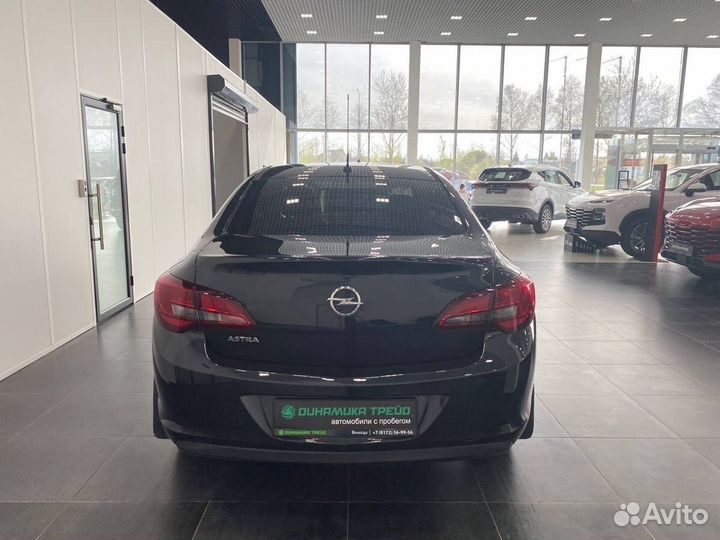 Opel Astra 1.6 МТ, 2015, 76 849 км