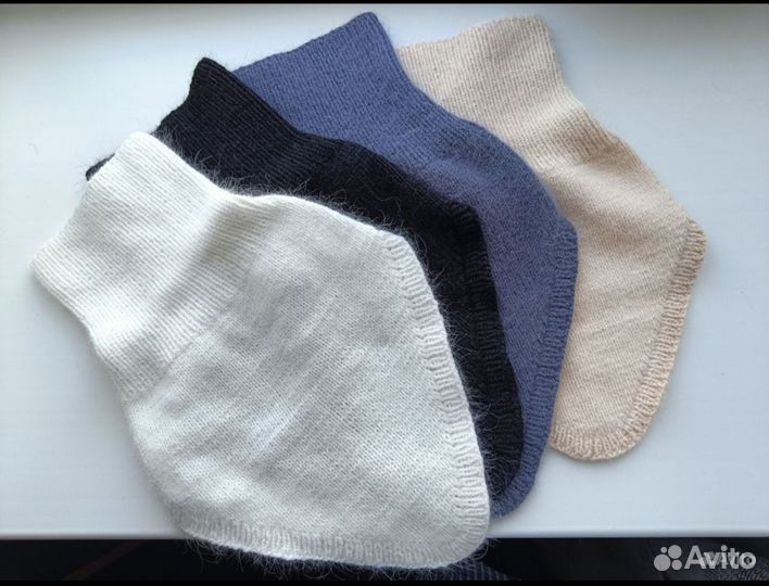 Манишка уголок