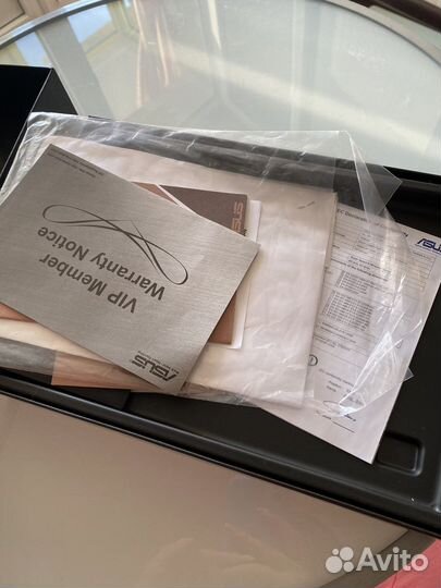 Планшет Asus SL101