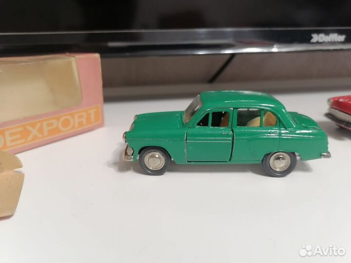 Москвичи 403 А7