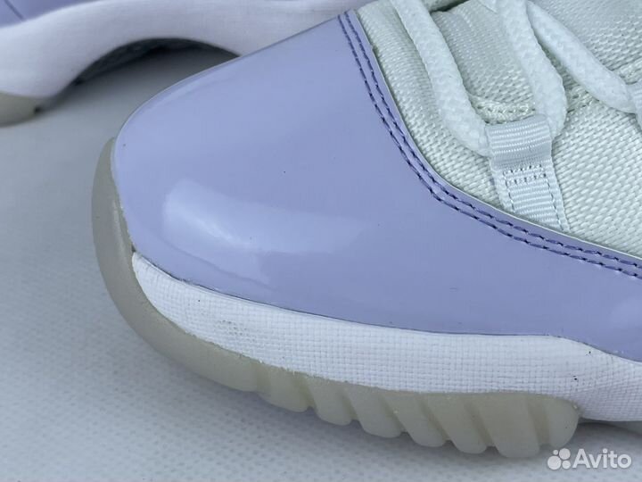 Nike Air Jordan 11 low White белые