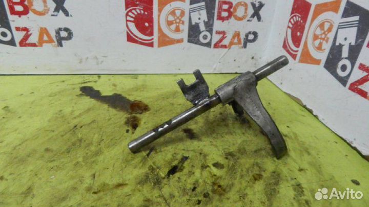 Вилка МКПП 5 передачи Geely Emgrand X7 2.0 2015