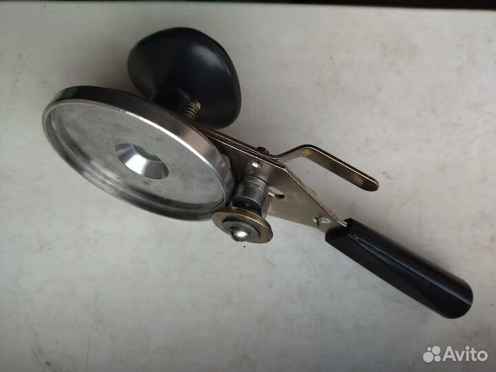 Закаточная машинка ключ