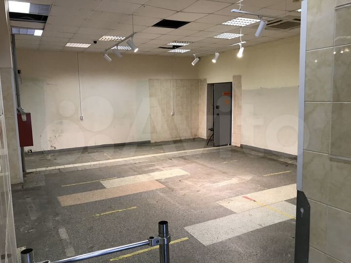 Торговая площадь, 595 м²