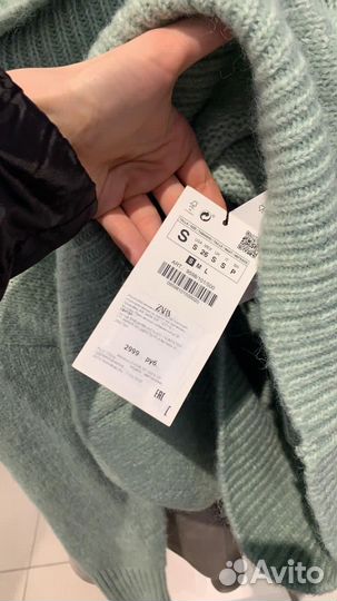 Новый свитер Zara