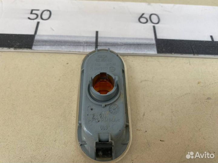 Повторитель на крыло Volkswagen Polo Sed RUS 2011