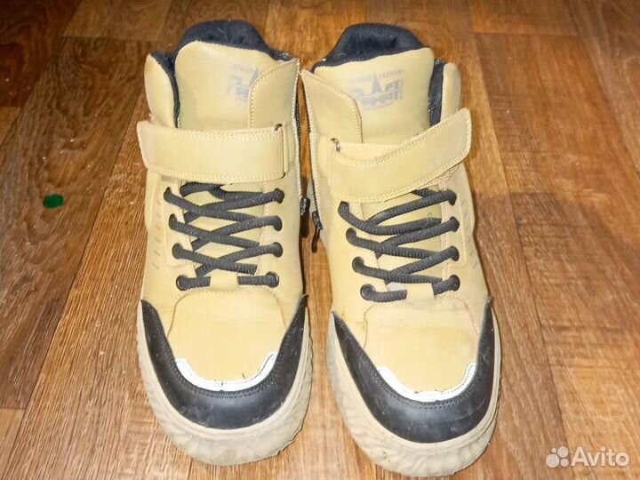 Mikasa, микаса