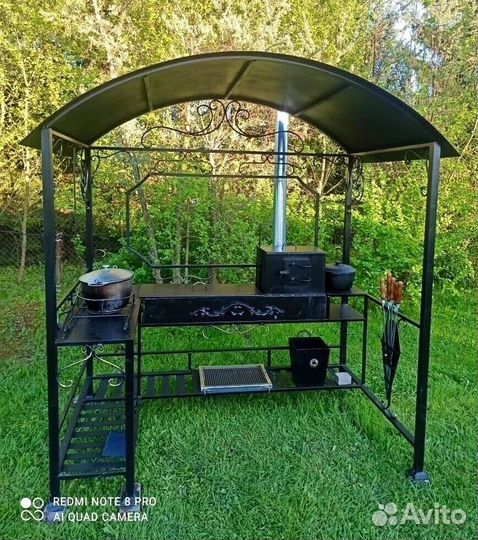 Беседка с мангалом
