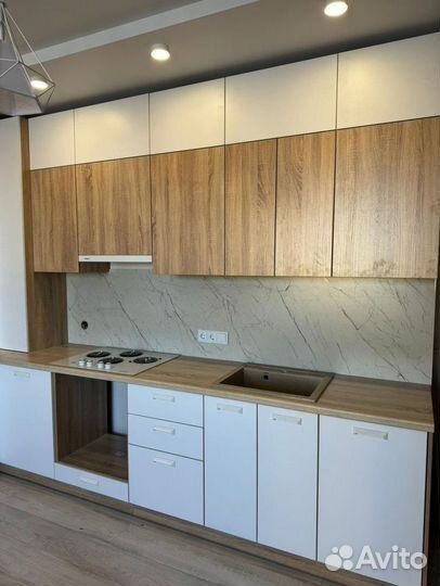 Кухонный гарнитур в наличии