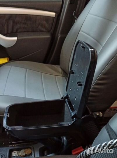 Подлокотник Renault Logan 2004-2014