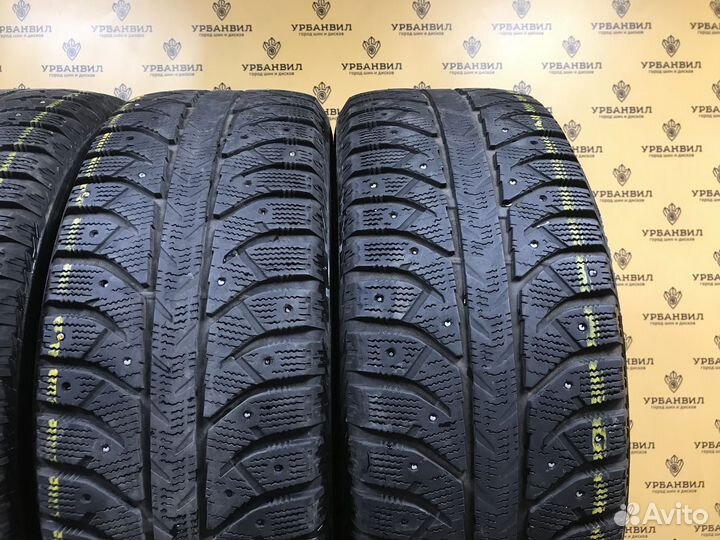 Bridgestone Ice Cruiser 7000 215/60 R16 95T